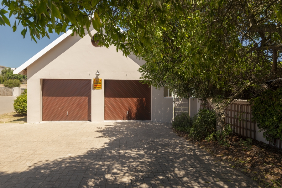 3 Bedroom Property for Sale in Myburgh Park Western Cape